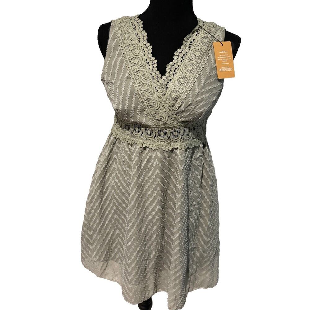 NEW Babydoll‎ Sage Dress Mini Boho Whimsy Fairy Lace Mini Dress Size S Lace